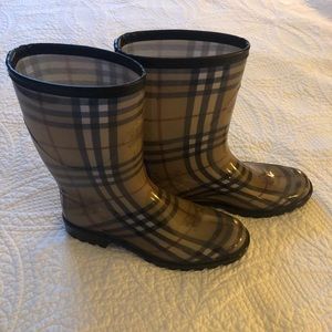 Auth Burberry Rain Boots size 40/9.5